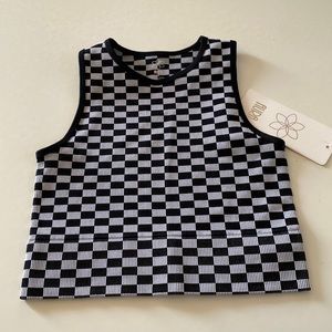 Aura NWT checkered ribbed crop top
